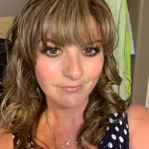 Meet your Posher, Sheri